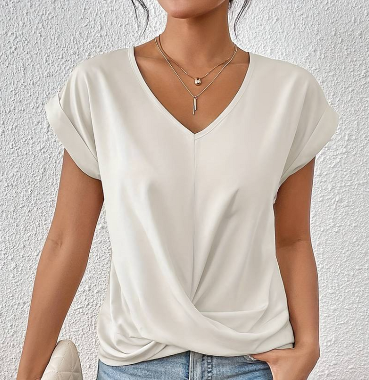 SOPHIA | ELEGANT V-NECK SHIRT WITH TUMMY COVERAGE